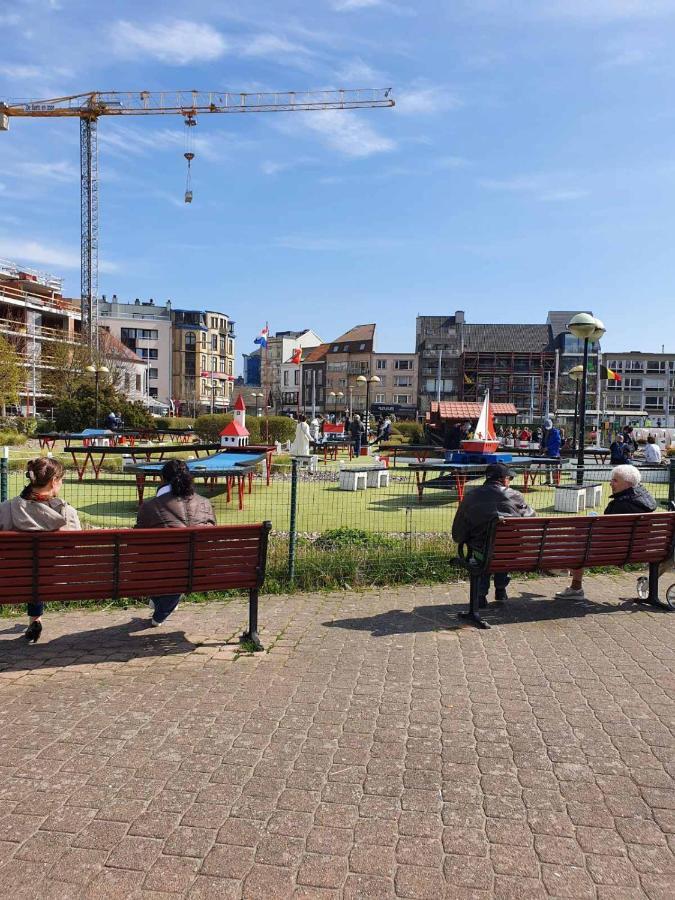 Sun And Fun Lägenhet Blankenberge Exteriör bild