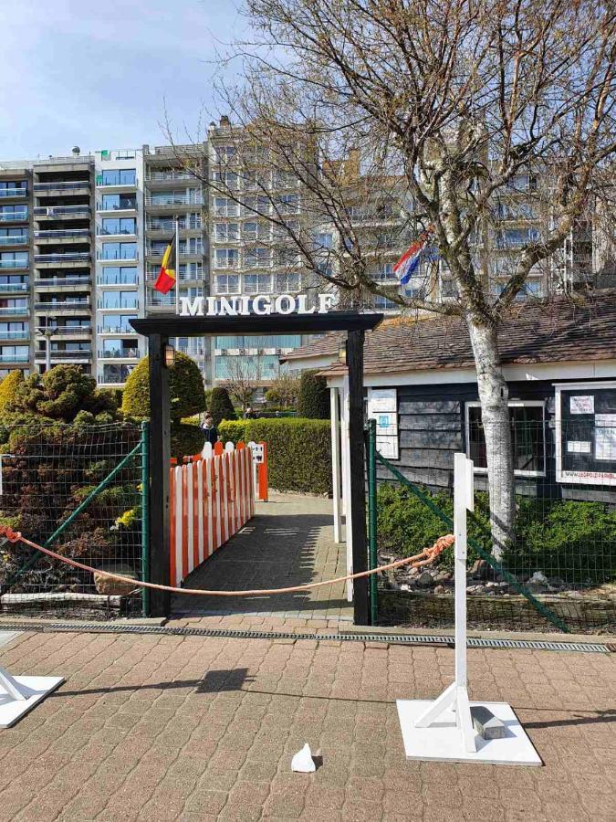 Sun And Fun Lägenhet Blankenberge Exteriör bild